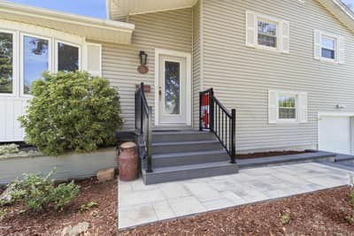 8 Lakeview Drive — photo 4