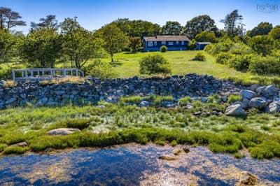 339 Port Latour Road — photo 3