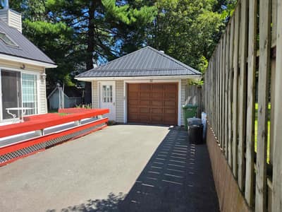 135 Dominion Street — photo 3