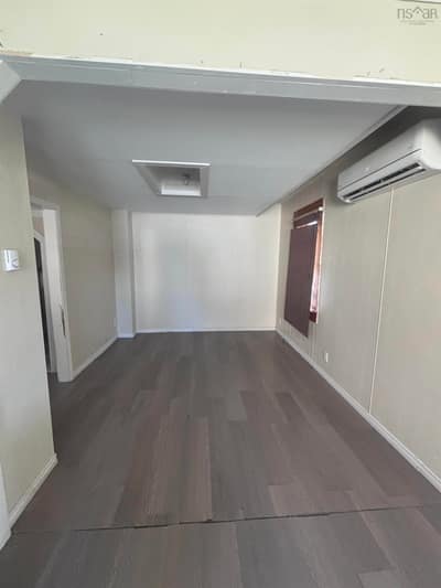 24 Catherine Street — photo 5
