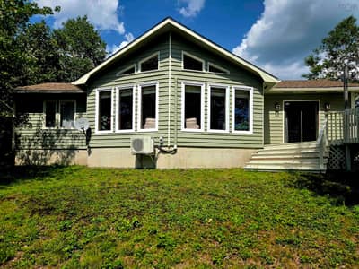 57 Somerset Drive — photo 2