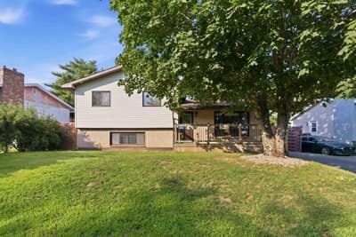 1616 Riverside Drive — photo 3