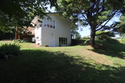 110 Maple Boulevard — photo 3