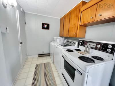 41 Stoney Island Road — photo 7
