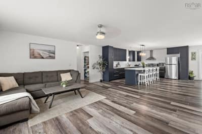 215 Grono Road — photo 4
