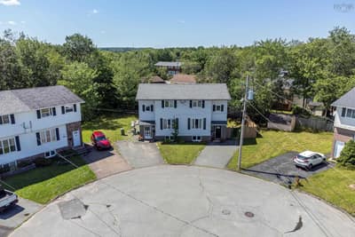 28 Malik Court — photo 3