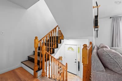 28 Malik Court — photo 4