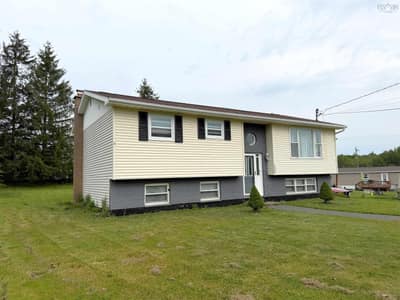 1550 North Main Street — photo 3