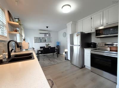 1550 North Main Street — photo 8