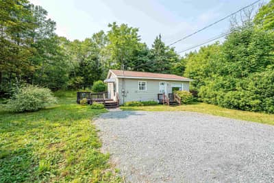 418 Old Port Mouton Road — photo 2
