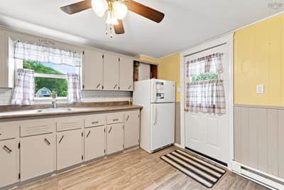 418 Old Port Mouton Road — photo 4