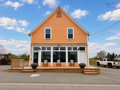 152 Main Street — photo 2