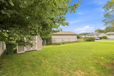 11 Savona Court — photo 6