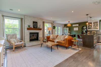 38 Coulter Crescent — photo 5