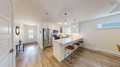 12 Goldenrod Court — photo 4