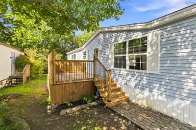 175 Hilltop Drive — photo 3