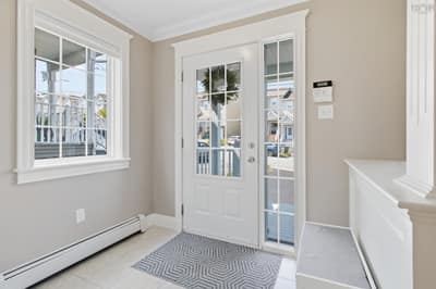30 Outrigger Crescent — photo 5