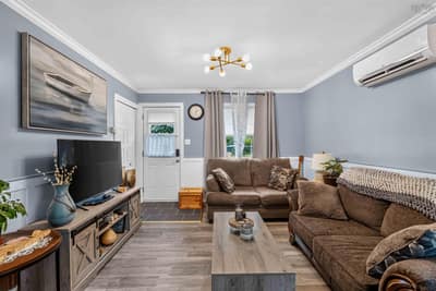 130 Sunset Crescent — photo 4