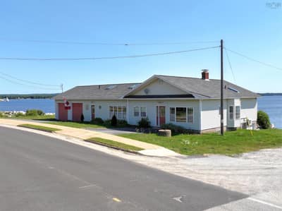 6405&6407 Highway 3 — photo 3