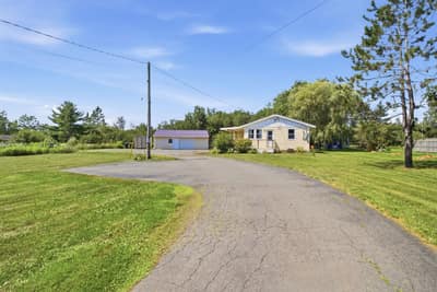 1096 Highway 2 — photo 4