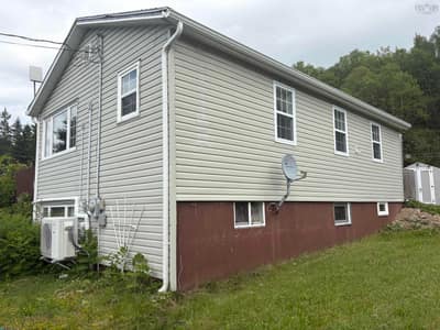 4367 Highway 105 — photo 2