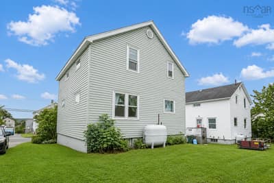 173 Cabot Street — photo 4