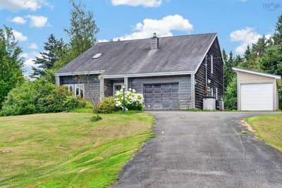 9 Poushay Drive — photo 3