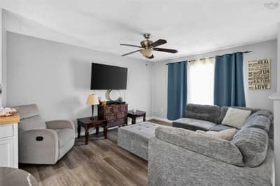 58 Circassion Drive — photo 4
