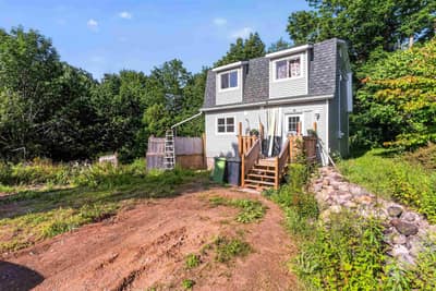 1042 Torbrook Road — photo 2