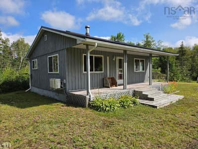 9 Highway 256 — photo 4