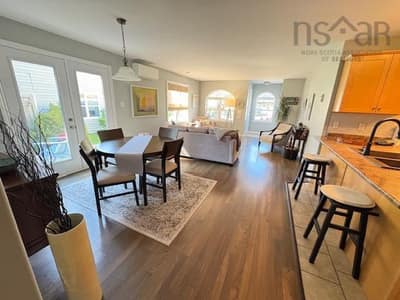 488 Glen Allan Drive — photo 4
