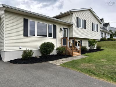 11 Heritage Drive — photo 3