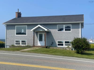 2788 Main Street — photo 2