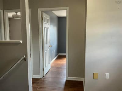17 Oakwood — photo 8