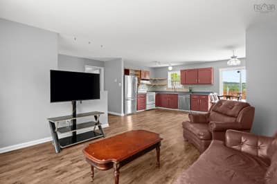 359 Myra Road — photo 7