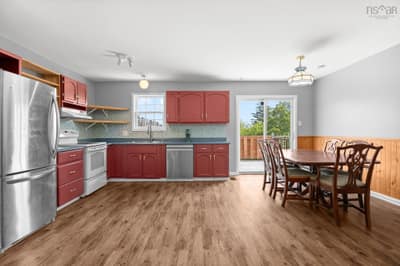 359 Myra Road — photo 8
