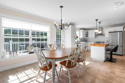95 Hurshman Drive — photo 8