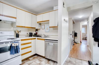 1741 Chestnut Street — photo 4