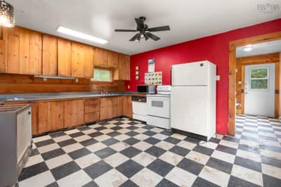 1763 North River Road — photo 4