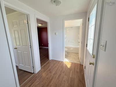 61 Gillis Crescent — photo 4