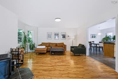 29 Doyle Street — photo 5