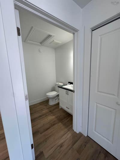 54 Kara Anne Court — photo 4