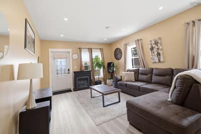 520 Truro Heights Road — photo 3