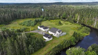 1235 Loch Lomond Road — photo 3