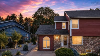 126 Millrun Crescent — photo 3
