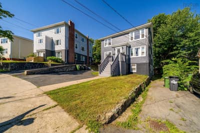 3176/78/80 Stanford Street — photo 4