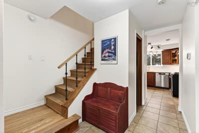 16 Wilcot Lane — photo 4