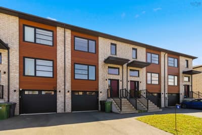 16 Glenn Drive — photo 2