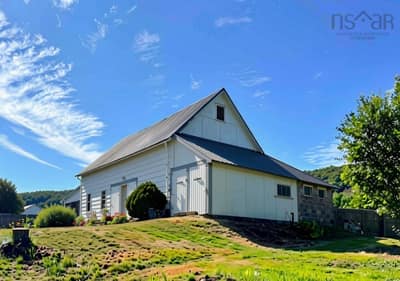 2503 Clarence Road — photo 2