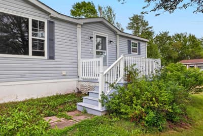 1050 Waddens Court — photo 4